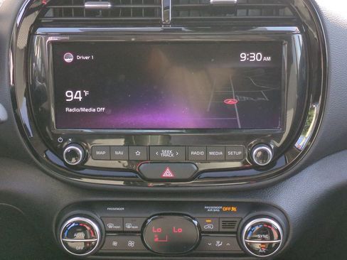 Used 2021 Kia Soul EX FWD image 16