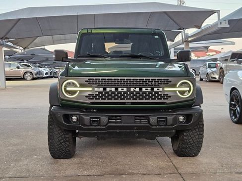 Used 2022 Ford Bronco Badlands w/ Sasquatch Package AWD/4WD image 2