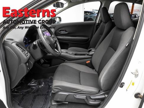 Used 2019 Honda HR-V EX image 14