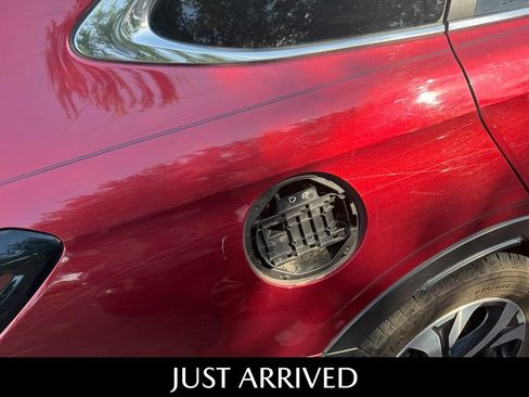 Used 2021 Subaru Outback Limited w/ Popular Package #2 AWD/4WD image 21