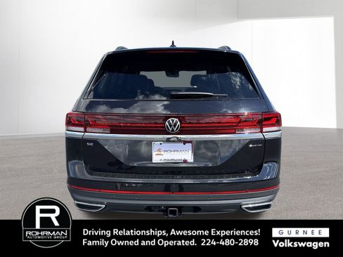 New 2026 Volkswagen Atlas SE image 9
