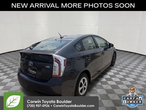 Used 2014 Toyota Prius Three FWD image 8