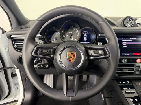 New 2026 Porsche Macan AWD/4WD image 27