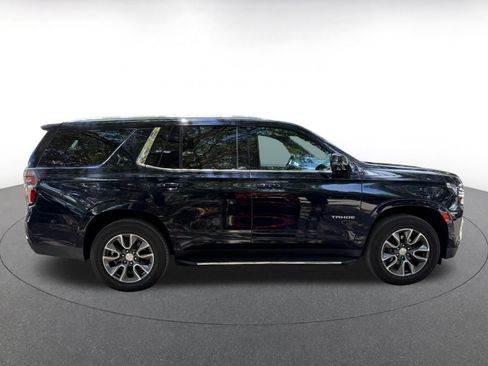Used 2023 Chevrolet Tahoe LT w/ Luxury Package RWD image 8