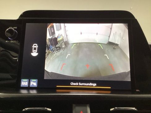 New 2026 Subaru Outback Limited image 38