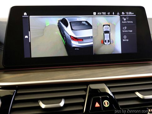 Used 2020 BMW 540i xDrive w/ Premium Package image 23