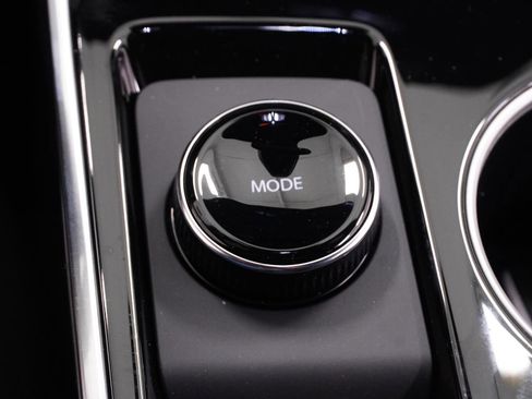 New 2026 Chevrolet Equinox LT image 26