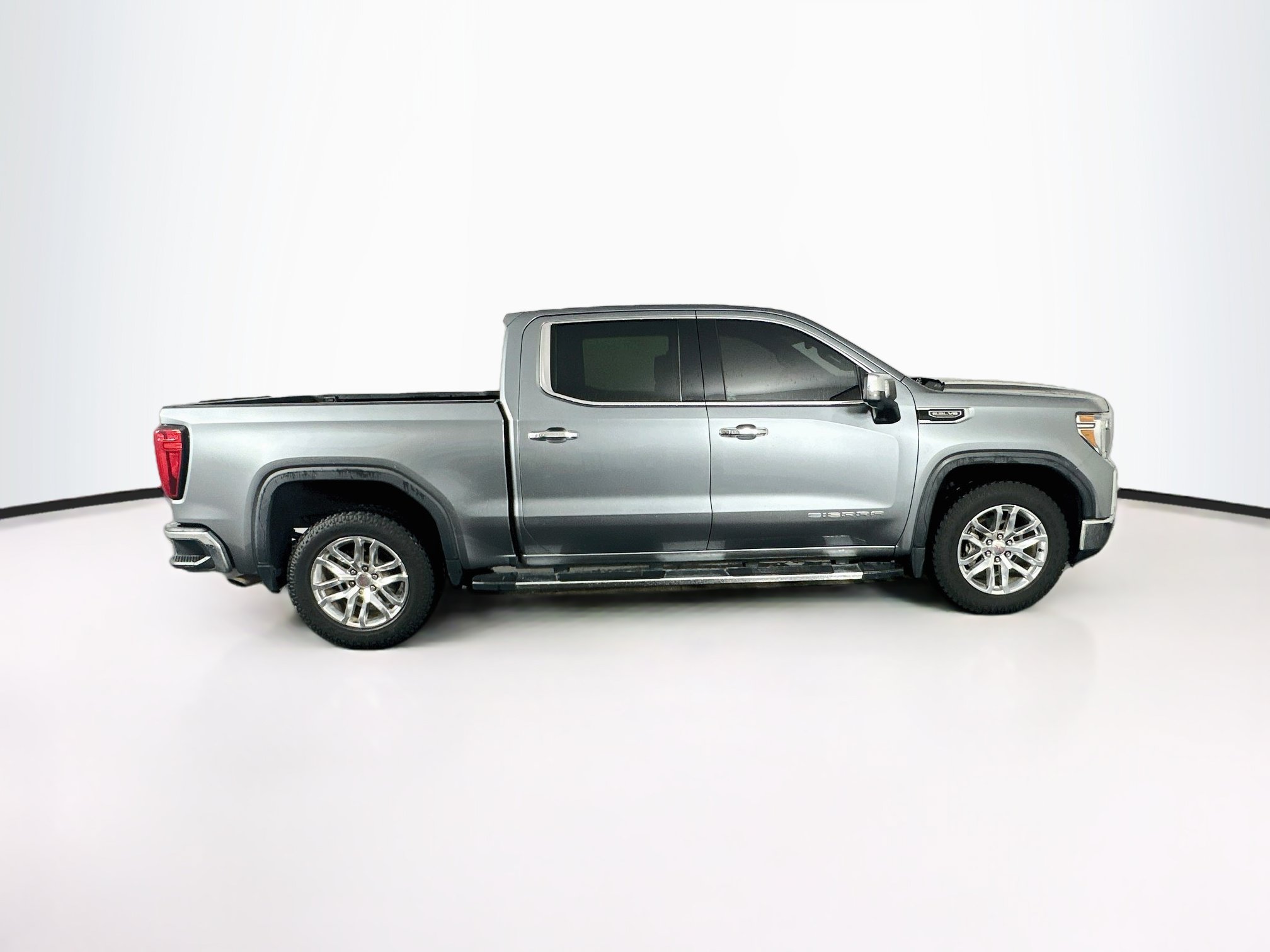 Used 2020 GMC Sierra 1500 SLT w/ SLT Premium Plus Package RWD image 10