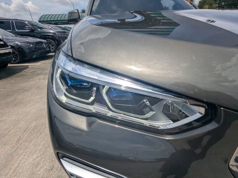 Used 2023 BMW X5 xDrive40i w/ Executive Package AWD/4WD image 21