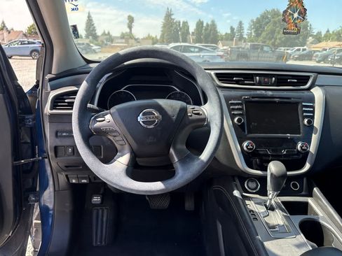 Used 2021 Nissan Murano S FWD image 16