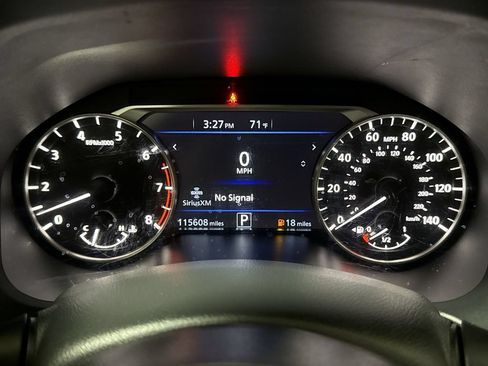 Used 2019 Nissan Altima 2.5 SV FWD image 12
