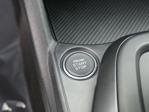 Used 2025 Kia K4 LXS image 25
