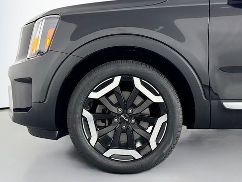 Used 2024 Kia Telluride S w/ S Sunroof Package image 10