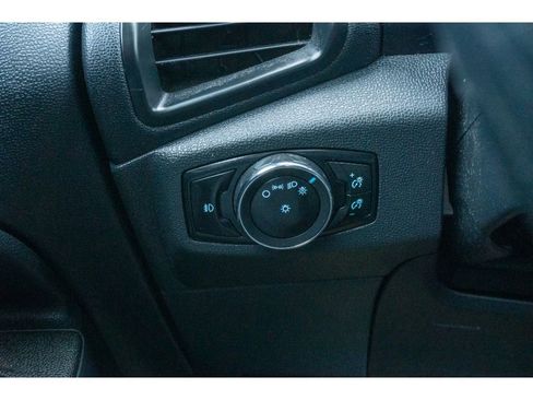 Used 2021 Ford EcoSport Titanium image 28