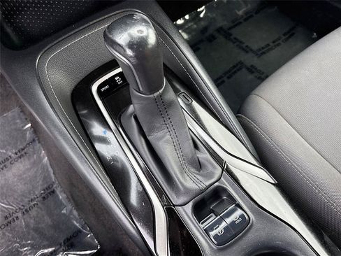 Used 2019 Toyota Corolla SE FWD image 16