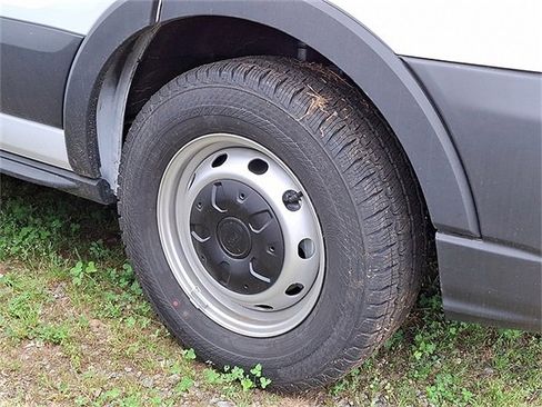 New 2024 Ford Transit 150 Low Roof image 4