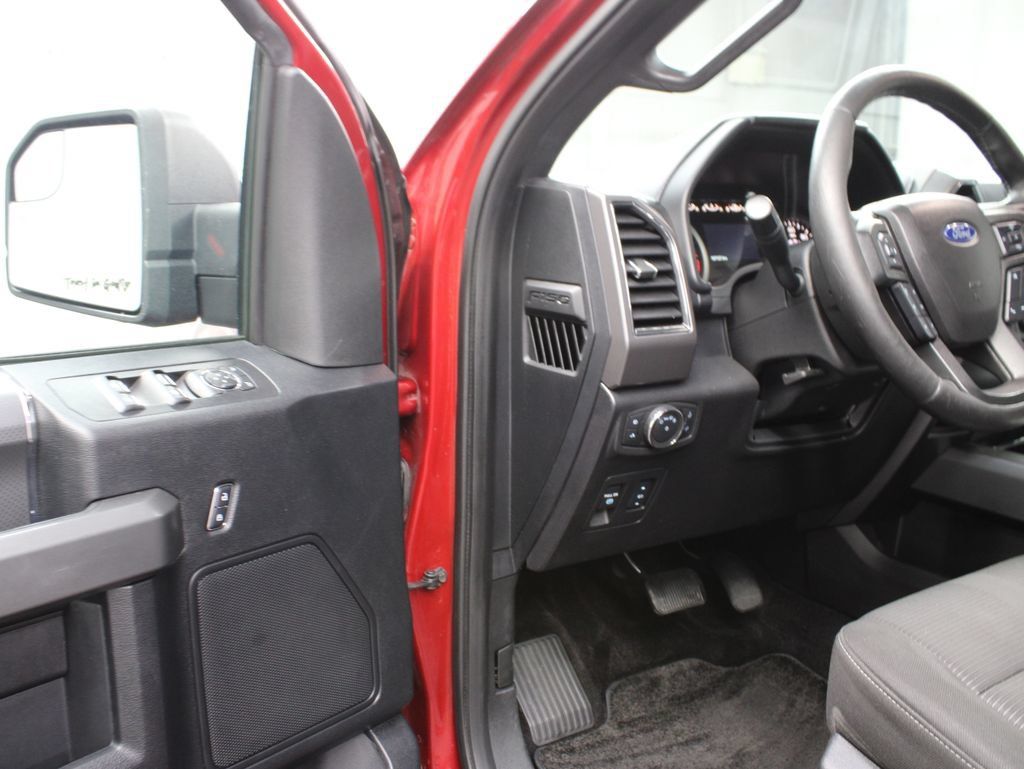 Used 2017 Ford F150 XLT w/ Equipment Group 302A Luxury AWD/4WD image 50