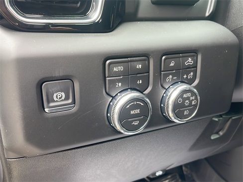 New 2026 GMC Sierra 2500 Denali w/ Denali Reserve Package image 28