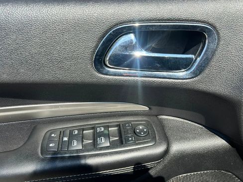 Used 2015 Dodge Durango SXT w/ Blacktop Package image 13