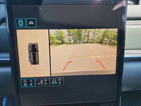 New 2026 GMC Terrain AT4 w/ Convenience Package III image 15