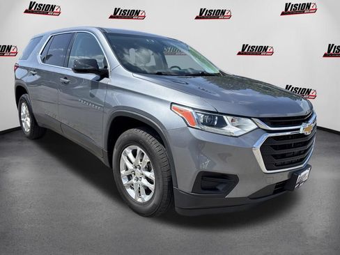 Used 2018 Chevrolet Traverse LS w/ LPO, Floor Liner Package FWD image 3