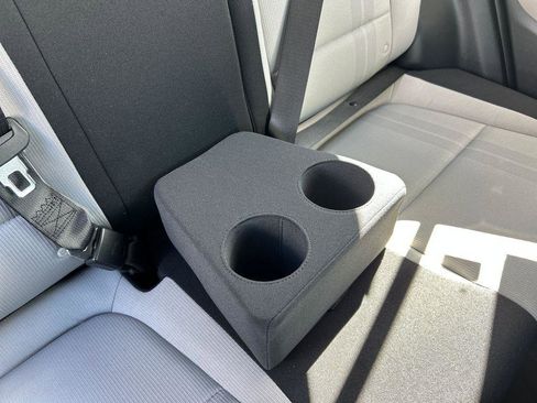 New 2026 Hyundai Venue SEL FWD image 28