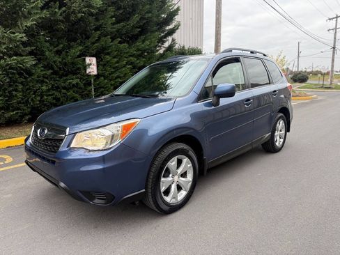 Used 2014 Subaru Forester 2.5i Premium w/ All-Weather Package image 3