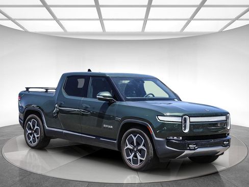 Used 2023 Rivian R1T Adventure AWD/4WD image 4
