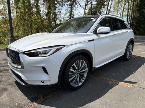 Certified 2024 INFINITI QX50 Sensory image 1