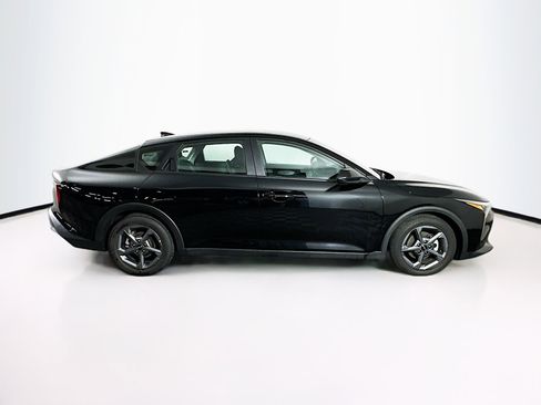 Used 2025 Kia K4 LXS image 10