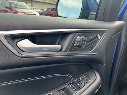 Used 2021 Ford Edge Titanium w/ Equipment Group 301A image 24