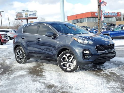 Used 2020 Kia Sportage LX image 1