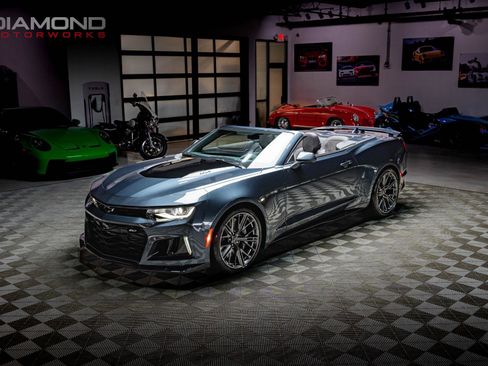 Used 2023 Chevrolet Camaro ZL1 RWD image 78