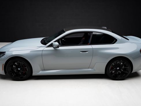 Used 2026 BMW M2 w/ Lighting Package RWD image 17