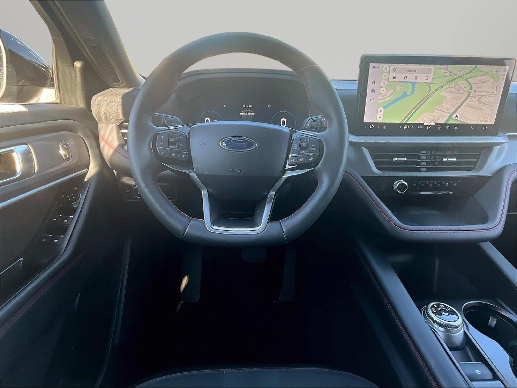 Used 2026 Ford Explorer ST-Line AWD/4WD image 10