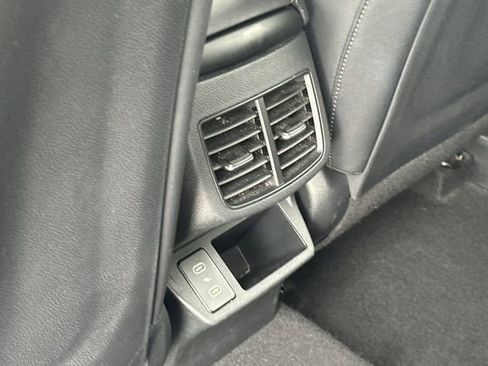 Used 2025 Kia Seltos S image 14