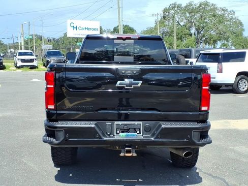 Used 2025 Chevrolet Silverado 2500 LT w/ Trail Boss Package AWD/4WD image 6
