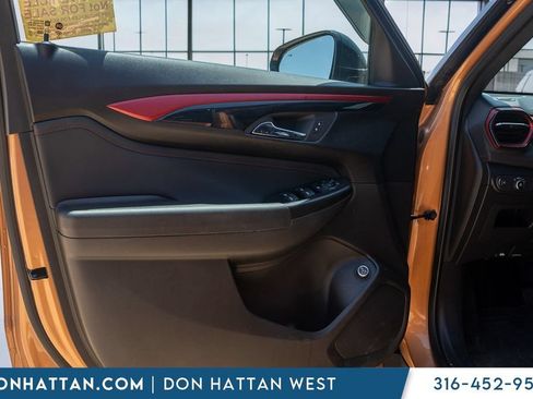Used 2024 Chevrolet TrailBlazer RS w/ Convenience Package FWD image 14