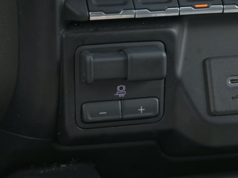 Used 2019 Chevrolet Silverado 1500 RST w/ All-Star Edition image 21