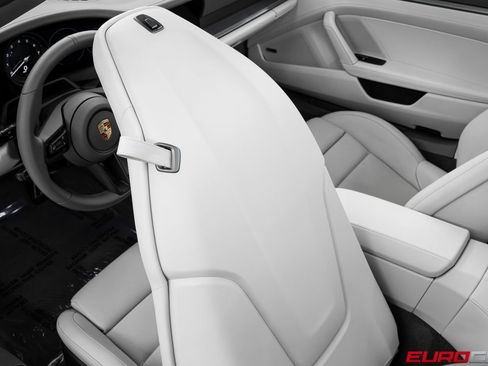 Used 2024 Porsche 911 Carrera S image 43