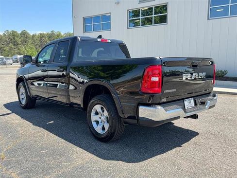 Used 2025 RAM 1500 Big Horn RWD image 6