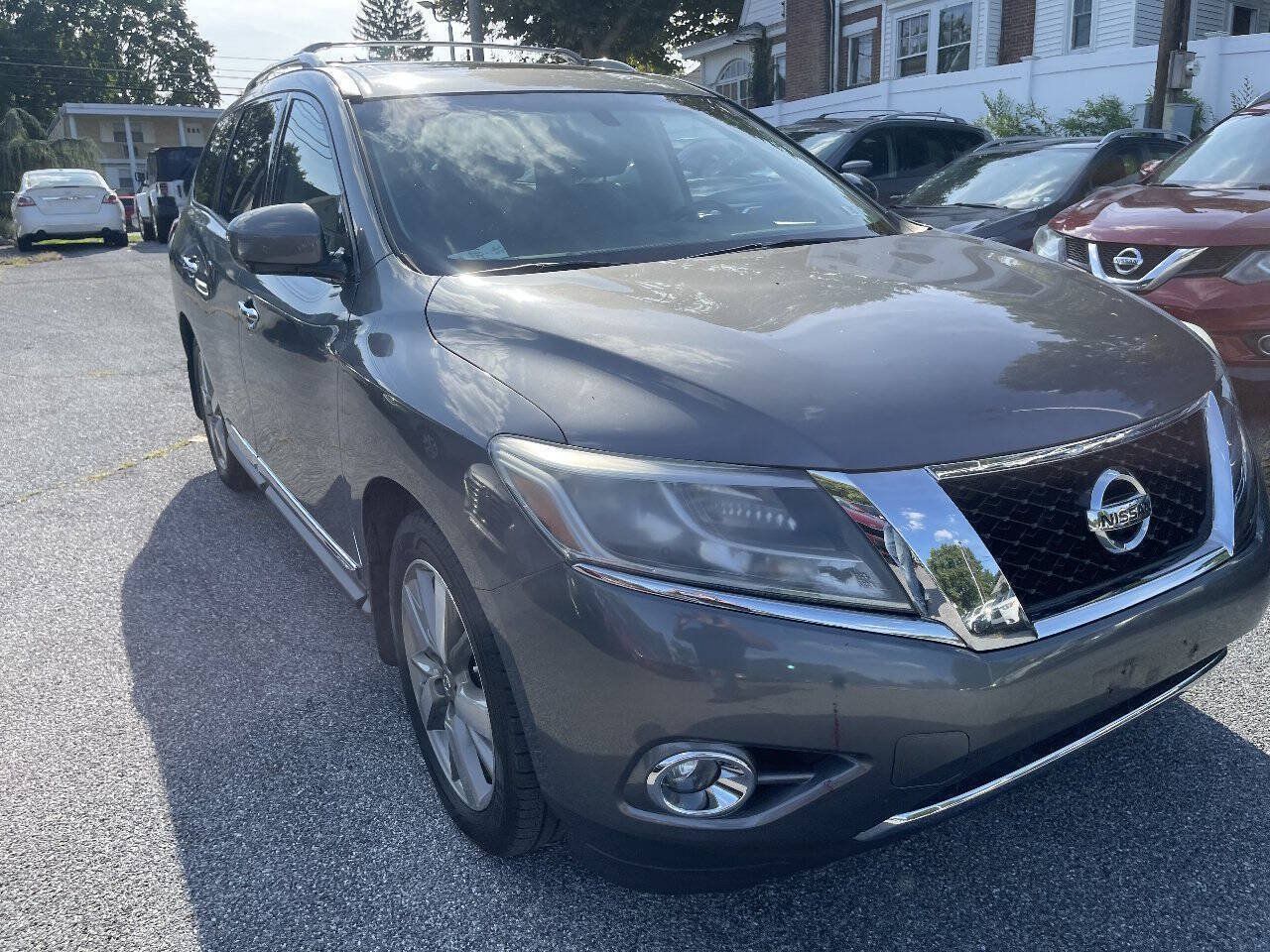 Used 2015 Nissan Pathfinder 4WD image 3