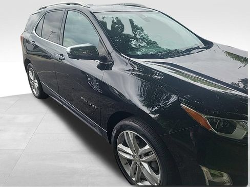 Used 2021 Chevrolet Equinox Premier FWD image 4