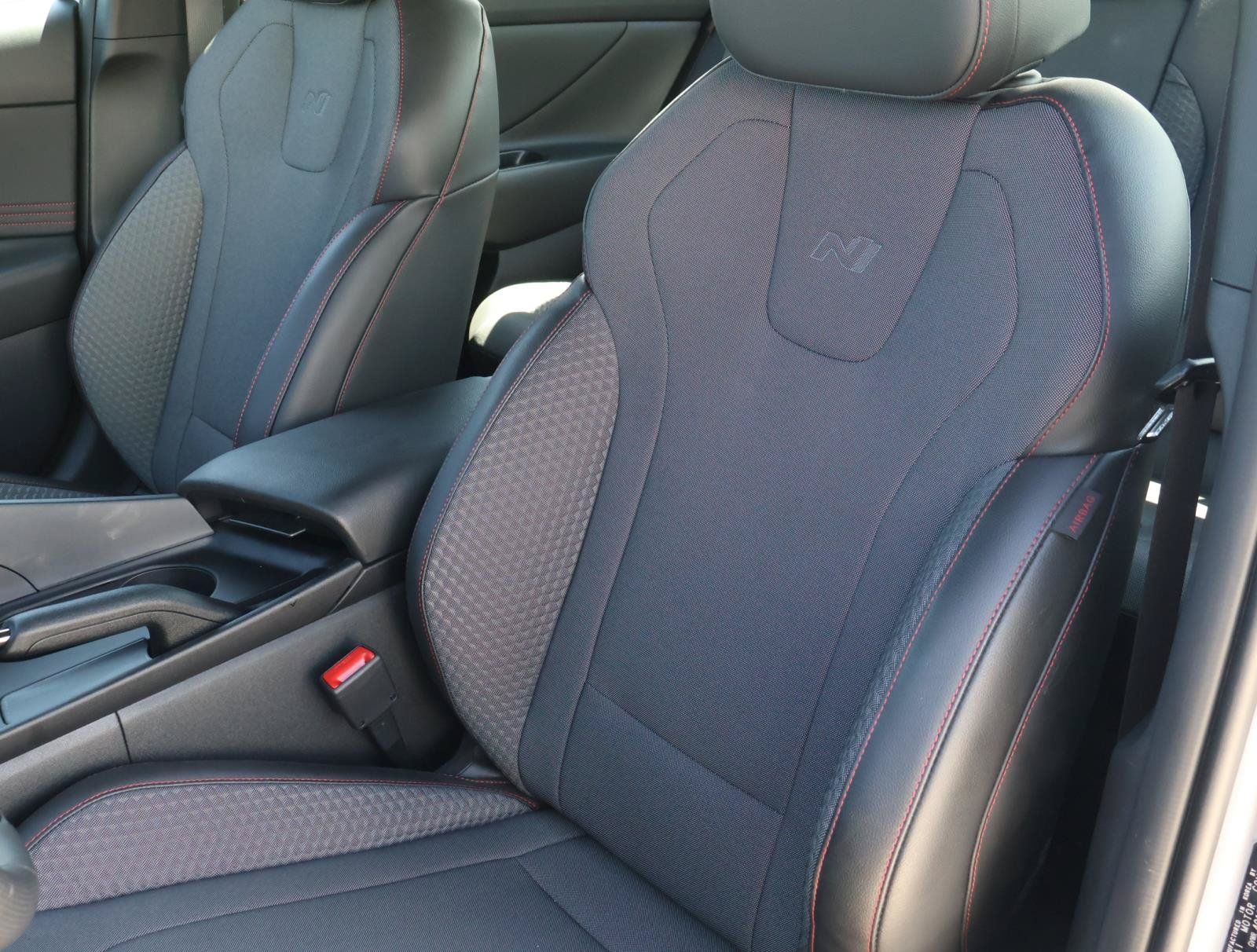 Used 2025 Hyundai Elantra N Line FWD image 13