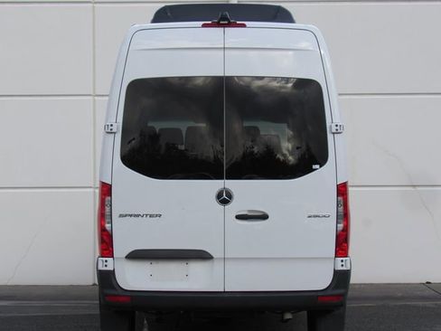 Used 2024 Mercedes-Benz Sprinter 2500 image 7