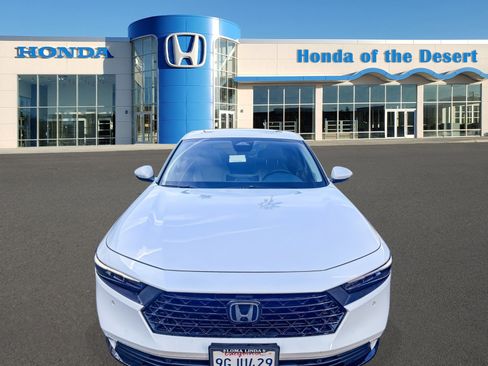 Used 2023 Honda Accord EX-L image 2