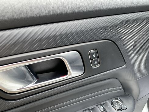 Used 2025 Ford Mustang Premium RWD image 19