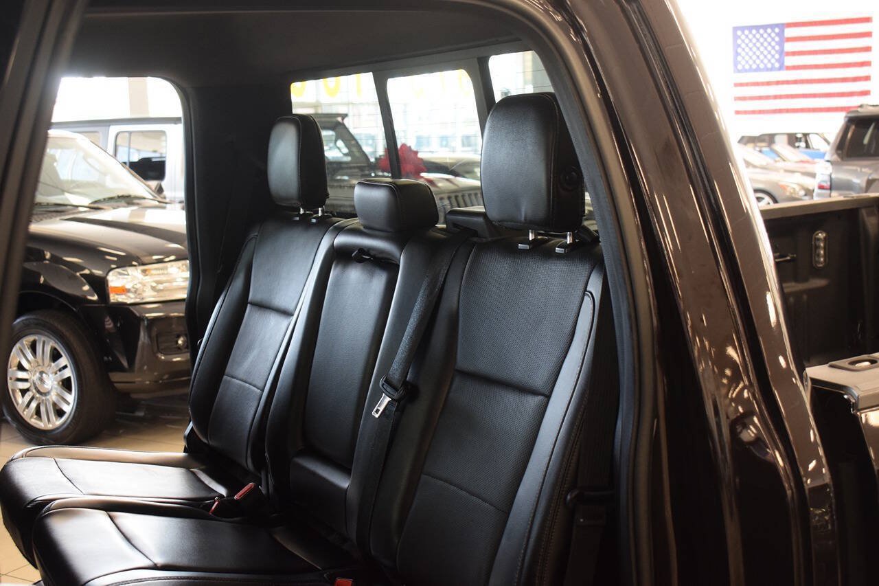 Used 2018 Ford F250 Lariat w/ Lariat Ultimate Package RWD image 38