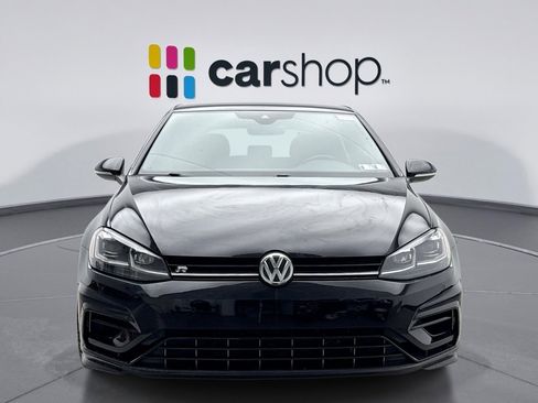 Used 2018 Volkswagen Golf R 4-Door image 8