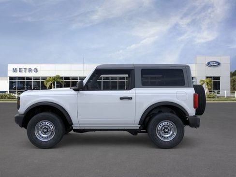 New 2026 Ford Bronco 2-Door AWD/4WD image 3